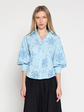 Load image into Gallery viewer, Collared Puff Sleeve Patterned Shirt
