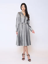 Load image into Gallery viewer, Color Block Satin Lapel Collared Belted Dress
