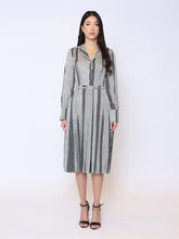 Load image into Gallery viewer, Color Block Satin Lapel Collared Belted Dress

