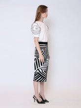 Load image into Gallery viewer, Contrast Zebra Print Back Slit Mini Knit Skirt
