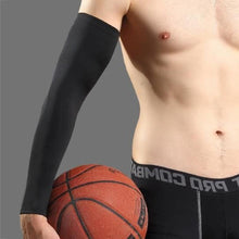 Load image into Gallery viewer, Cooling Arm Sleeves For Men Women Outdoor UV Protection Sports Sleeves For Basketball Football Volleyball Cycling  UV Protection Cooling Arm Sleeves Sunblock Long Sun Sleeves Hands Arm Covers Long Sleeve For Outdoor Activity

