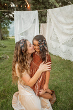 Load image into Gallery viewer, Copper Garden - Darling Hair Bow
