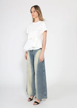 Load image into Gallery viewer, Crew Neck Oversized Bow Top
