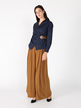 Load image into Gallery viewer, Cross Body Belt Design Side Gathered Top
