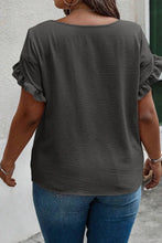 Load image into Gallery viewer, Curvy Samantha Blouse

