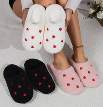 Load image into Gallery viewer, Cushy Heart Top Fluffy Slippers
