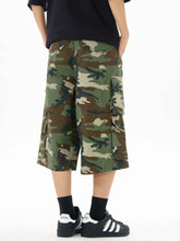 Load image into Gallery viewer, Men's Relaxed Fit Camo Cargo Shorts
