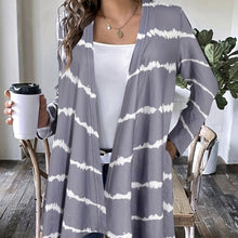 Load image into Gallery viewer, Women’s Printed Open Jacket
