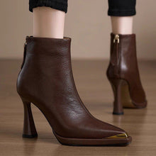 Load image into Gallery viewer, Women’s Pointed-Toe Chunky-Heel Side-Zip Boots
