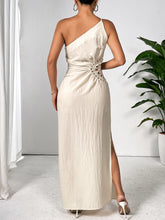 Load image into Gallery viewer, One Shoulder Sleeveless Maxi Dress Elegant &amp; Sophisticated Evening Wear Women Luxury Party Dress
