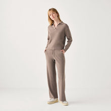 Load image into Gallery viewer, Women’s Ribbed Half-Open Collar Sweater
