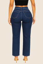 Load image into Gallery viewer, Snatch Factor Jeans

