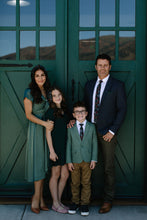 Load image into Gallery viewer, Dashing Floral Darling Hair Bow
