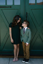 Load image into Gallery viewer, Dashing Floral Darling Hair Bow
