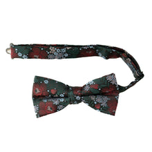 Load image into Gallery viewer, Dashing Floral - Men's Pre-tied Bow Tie
