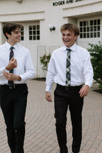 Load image into Gallery viewer, Dashing Floral Mens Tie
