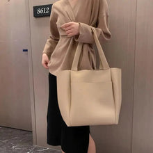 Load image into Gallery viewer, Dazzling women's Bag With Large Capacity, High Quality Shoulder Bags PU Leather Shoulder Bags For Ladies Gifts
