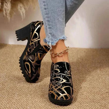 Load image into Gallery viewer, Stylish Round Toe Block : Heels Pumps
