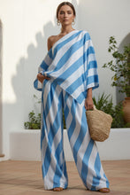 Load image into Gallery viewer, Women's Retro Striped Batwing Top &amp; Wide-Leg Pants Two-Piece Set
