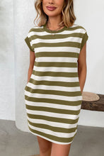 Load image into Gallery viewer, Simple Contrast Striped Round Neck Short Sleeve Mini Dress Casual &amp; Comfortable Everyday Dress for Women
