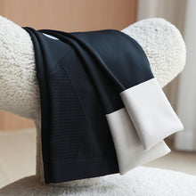 Load image into Gallery viewer, Fleece-Lined Belly Support Maternity Leggings
