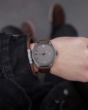 Load image into Gallery viewer, The Delta Single - Mocha and Gunmetal
