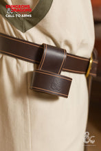 Load image into Gallery viewer, Dungeons &amp; Dragons Weapon Holder Brown
