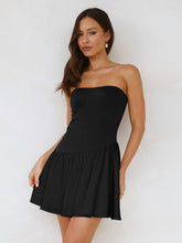 Load image into Gallery viewer, Women's Pleated Color Block Tube Top Dress
