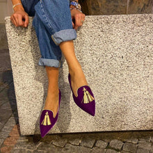 Load image into Gallery viewer, Women's Suede Pointed Toe Tassel Flats – Shallow Mouth Low Heel Casual Shoes
