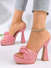 Load image into Gallery viewer, Bow Platform : Block Heel Sandals
