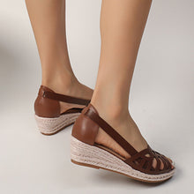 Load image into Gallery viewer, Women's Strappy Roman Sandals – Thick Sole Mid-Heel Buckle Sandals
