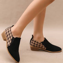 Load image into Gallery viewer, Women's Retro Color-Block Slip-On Heels – Round Toe Mid Heel Dress Shoes
