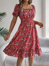 Load image into Gallery viewer, Ruffled Hem Floral Puff Sleeve Dress
