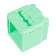 Load image into Gallery viewer, Easy Opener Machine Peeler Automatic Sunflower Lazy Household Kitchen Accessories Excellent For Easy Opening
