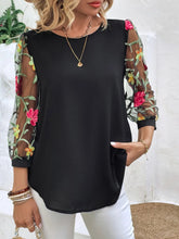 Load image into Gallery viewer, Women's Mesh Patchwork Three-Quarter Sleeve Top – Casual Chic
