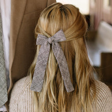 Load image into Gallery viewer, Ebony Tweed Lady Hair Bow
