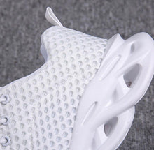 Load image into Gallery viewer, Elegant Modern Mens Sneakers Platform Shoes White Trainers Casual Breathable Mesh Men Women Running Shoes Breathable Walking Sneakers Lightweight Athletic Tennis Casual Sport Sneakers
