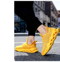 Load image into Gallery viewer, Elegant Sneakers Men Sports Running Shoes Fashion Couple Causal Shoes Fashion Flats Breathable Athletic Lightweight Non Slip Athletic Walking Jogging Sneakers
