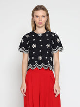 Load image into Gallery viewer, Embroidered eyelet crop top
