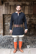 Load image into Gallery viewer, Short Tunic Erik Black
