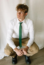 Load image into Gallery viewer, Evergreen Men's Tie
