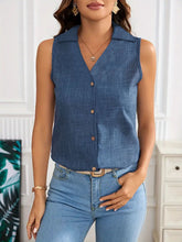 Load image into Gallery viewer, Women's Solid-Color Sleeveless Loose Vest Top – Button Detail
