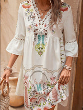 Load image into Gallery viewer, Exquisite Summer Feminine Lace Detail Printed Dress Chic Midi Lightweight Dress
