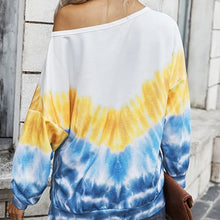 Load image into Gallery viewer, Women’s Gradient Pullover Hoodie

