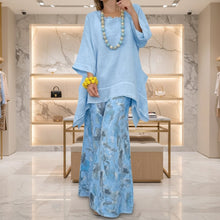 Load image into Gallery viewer, Women's Solid Linen-Style Tunic Top &amp; Watercolor Floral Wide-Leg Pants Set
