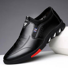Load image into Gallery viewer, Fashion Black Men's Popular Casual Flat Shoes Outdoor Soft Soled Travel Sneakers Leather Business Non Slip Breathable Sneakers Loafers Comfort Walking Shoes For Business Work Office
