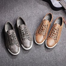 Load image into Gallery viewer, Fashion Leather Mens Shoes Soft High Quality Mens Casual Shoes Flat Footwear Classic Black White Men Fashion Walking Shoes Comfortable Modern Design
