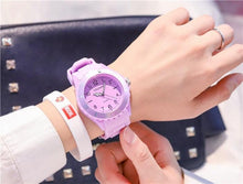 Load image into Gallery viewer, Fashion Silicone Women Watches Simple Sport Quartz Wristwatches Fresh Children Clock Casual Quartz Wristwatch Silicone Band Watch For Women Girls Student Watches
