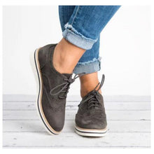 Load image into Gallery viewer, Women’s Retro British-Style Casual Shoes – Chic Everyday Sneakers
