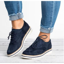 Load image into Gallery viewer, Women’s Retro British-Style Casual Shoes – Chic Everyday Sneakers
